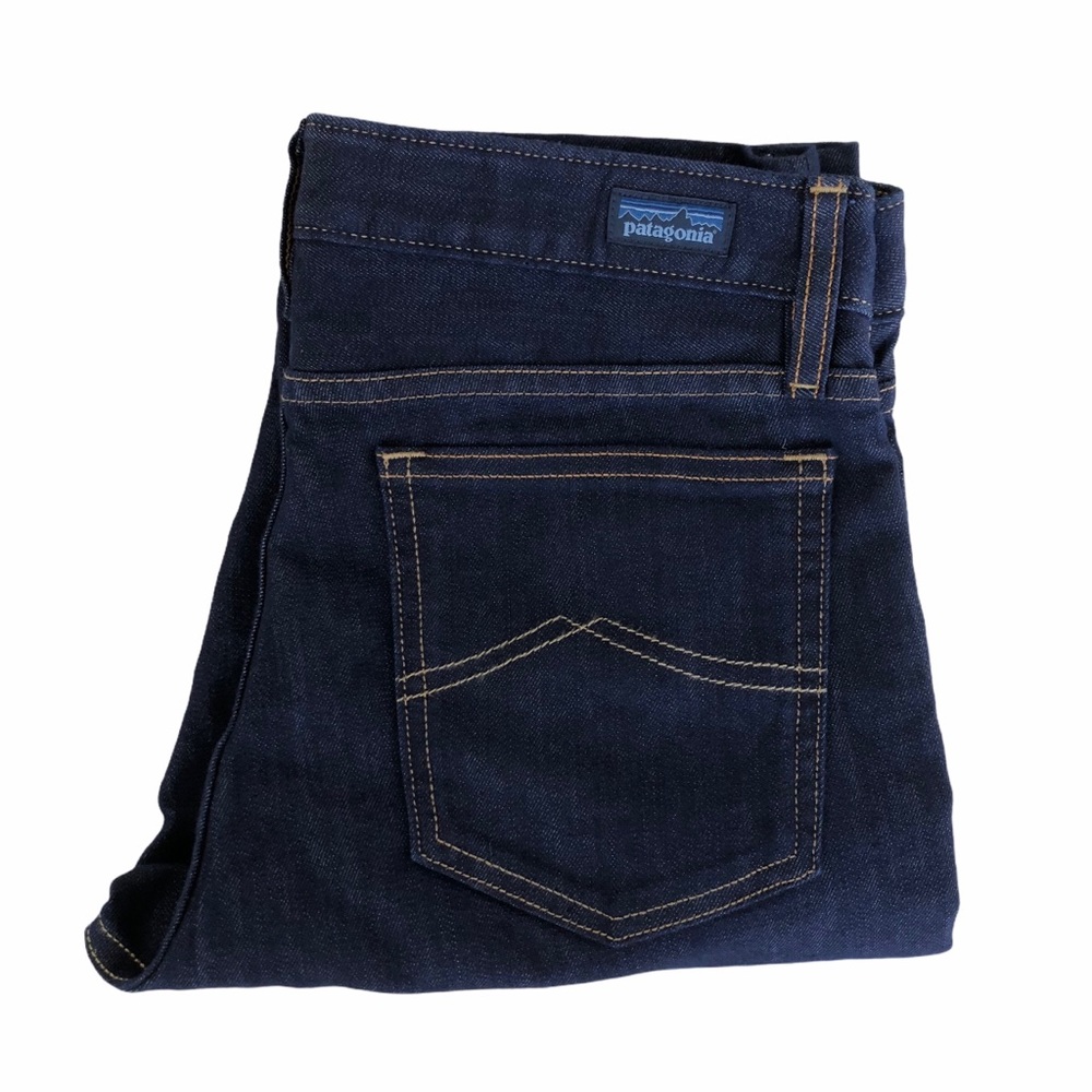 Patagonia womanโs straight leg jeans
